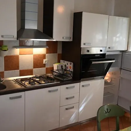 Apartman Seaside With A Swimming Pool Pag - 6384 Pag Town